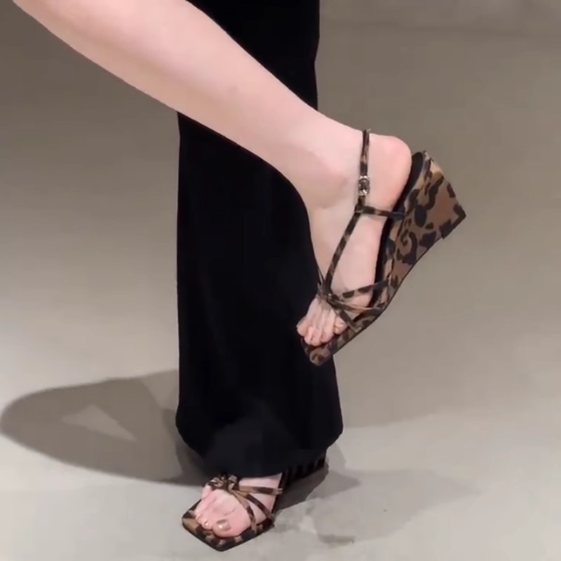 Crossfit Belt - Sandalen met luipaardwig Zomer Nieuwe vierkante